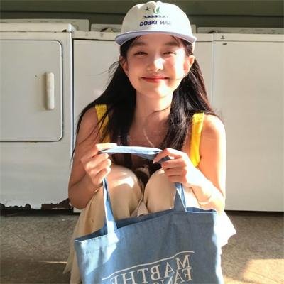 保持沉默的朱莉